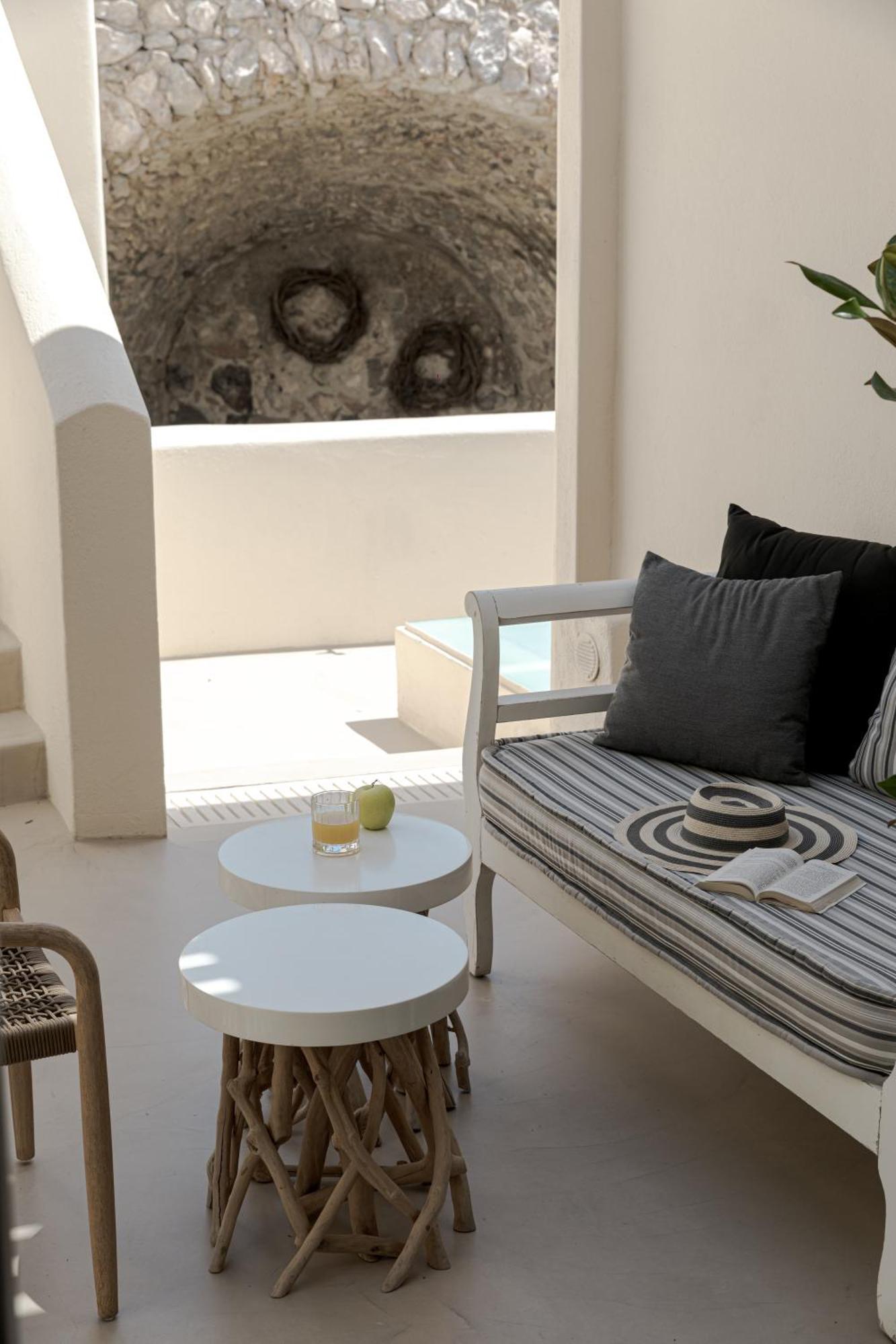Eolia Luxury Villas Pyrgos Kallistis Exterior photo